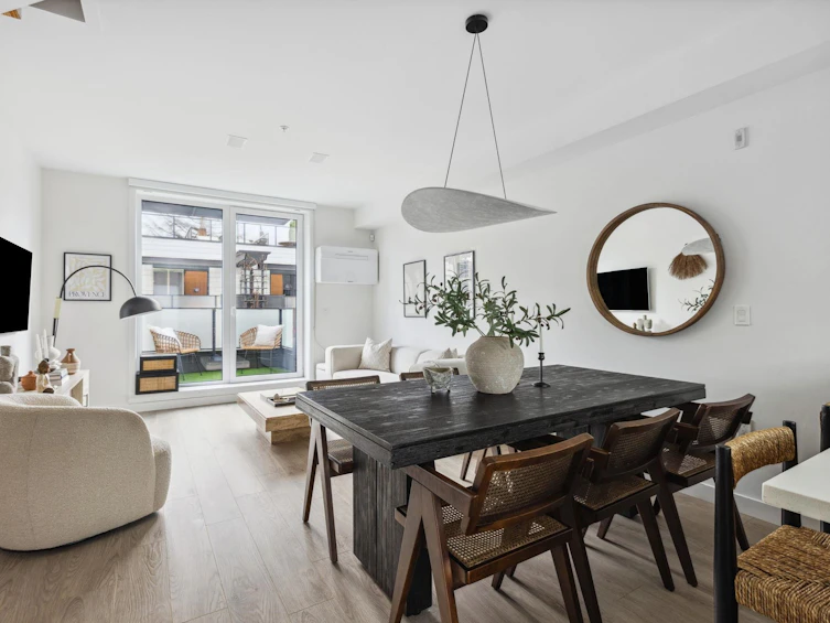 31-720 E 3rd Street, North Vancouver, BC, V7L 0G7 - 2
