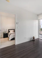 808 4688 Kingsway
