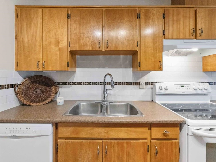 3-815 North Road, Gibsons, BC, V0N 1V9 - 5