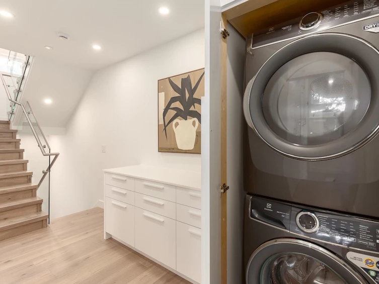 1-356 W 15th Avenue, Vancouver, BC, V5Y 1Y2 - 17