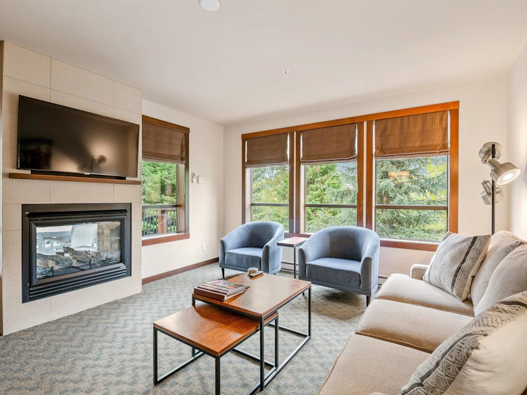 118D-2020 London Lane, Whistler, BC, V0N 1B2 - 12