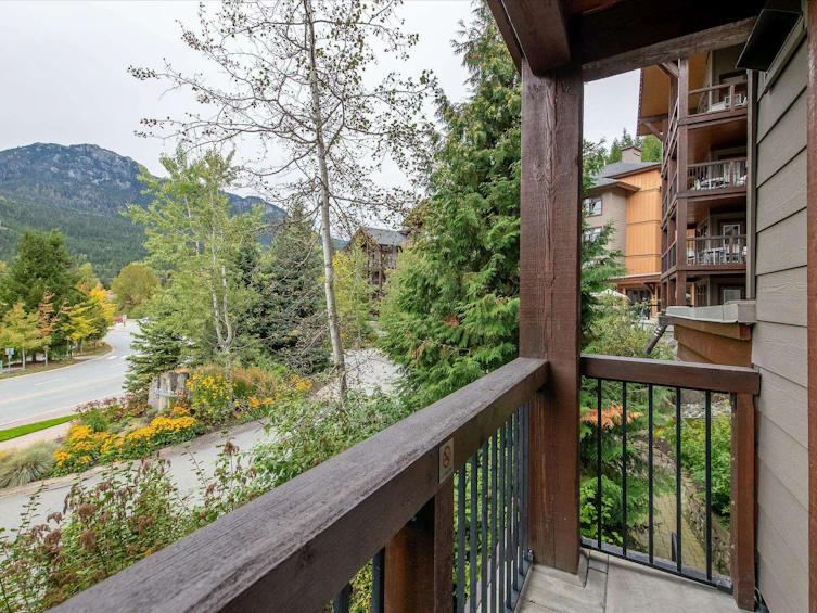 118D-2020 London Lane, Whistler, BC, V0N 1B2 - 24