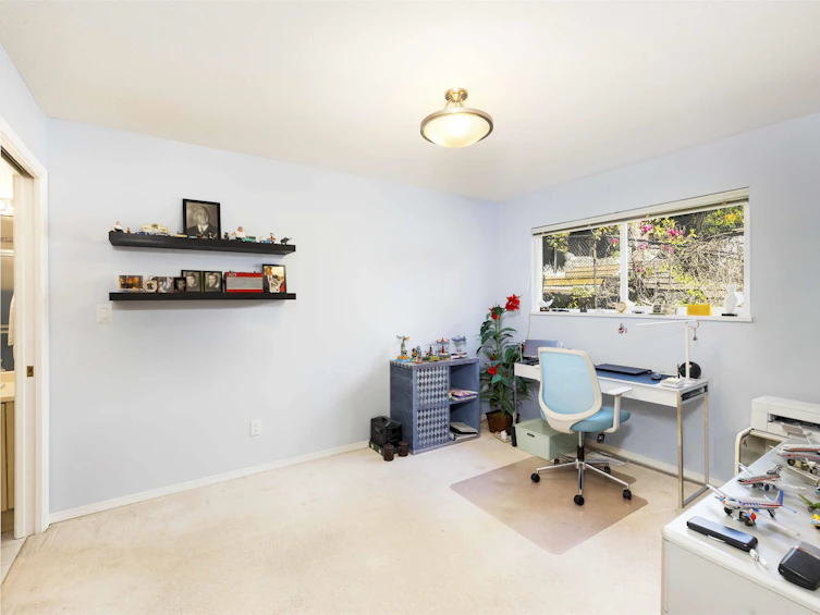 2171 Deep Cove Road, North Vancouver, BC, V7G 1S8 - 9
