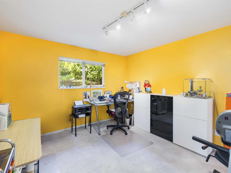 2171 Deep Cove Road, North Vancouver, BC, V7G 1S8 - 10