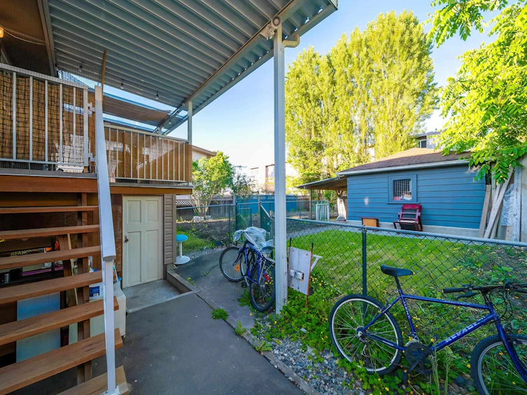 5374 Chesham Avenue, Burnaby, BC, V5H 2L2 - 3