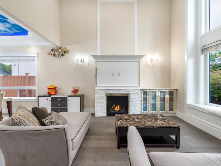10060 Aintree Crescent, Richmond, BC, V7A 3T8 - 3