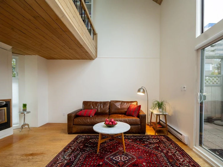 1129 W 8th Avenue, Vancouver, BC, V6H 1C5 - 5