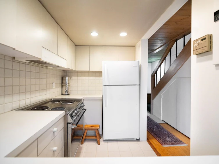 1129 W 8th Avenue, Vancouver, BC, V6H 1C5 - 12
