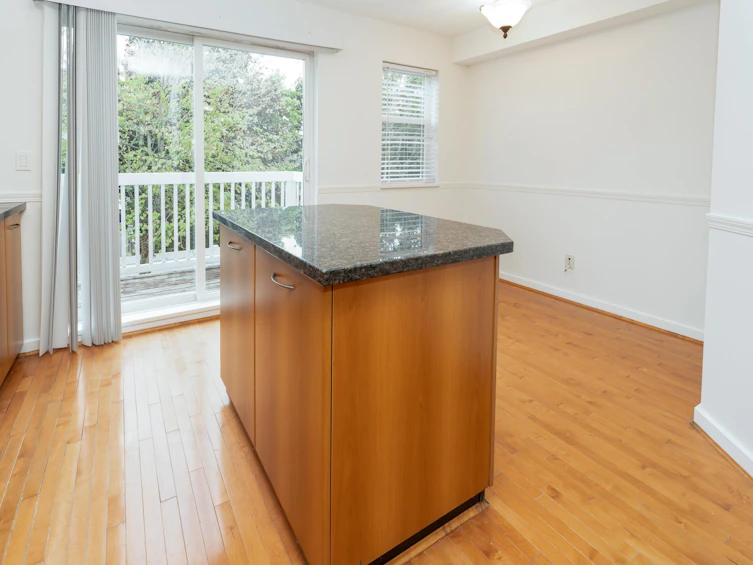 111-7179 201 Street, Langley, BC, V2Y 2Y9 - 12