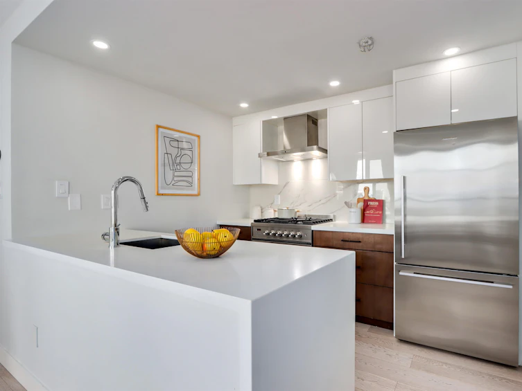 1607-1199 Marinaside Crescent, Vancouver, BC, V6Z 2Y2 - 16