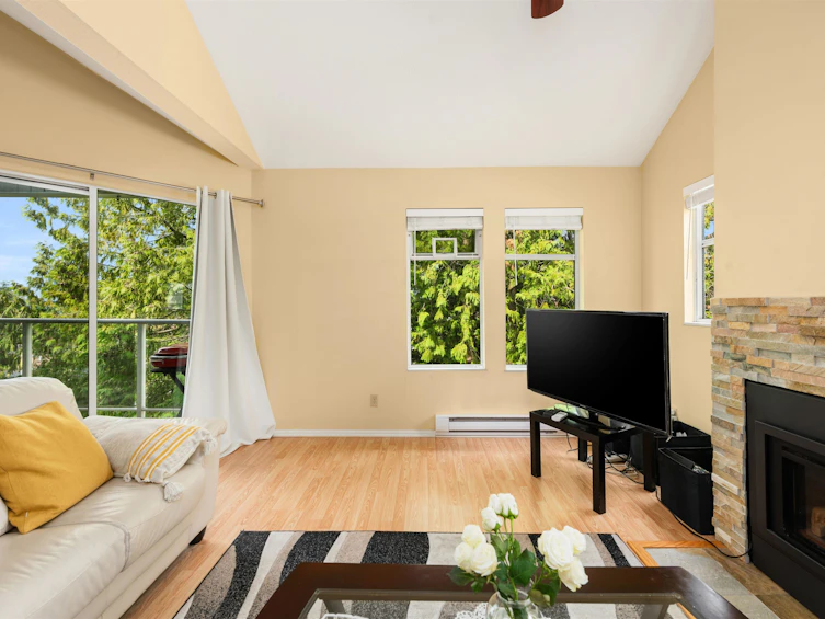 401-5335 Hastings Street, Burnaby, BC, V5B 1P9 - 5