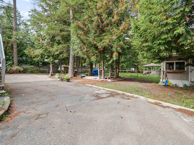 65417 Kawkawa Lake Road, Hope, BC, V0X 1L1 - 30
