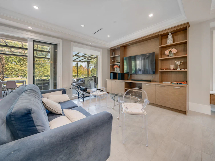 4455 W 1st Avenue, Vancouver, BC, V6R 4H9 - 4