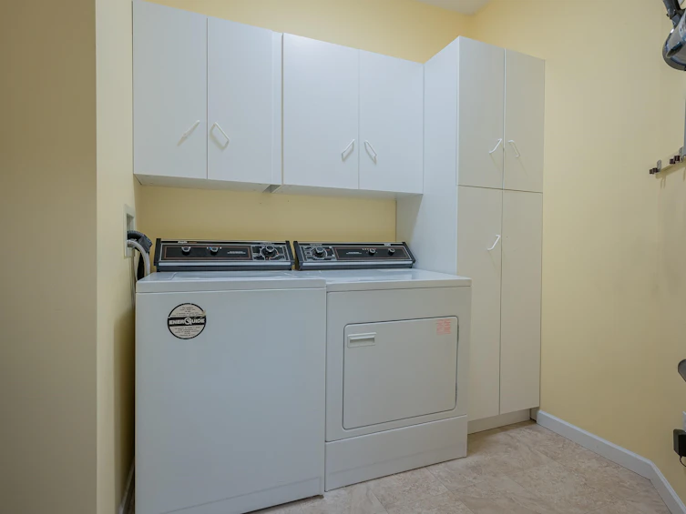 205-5677 208 Street, Langley, BC, V3A 8J5 - 29