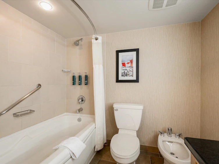 725/727-4050 Whistler Way, Whistler, BC, V8E 1H9 - 25