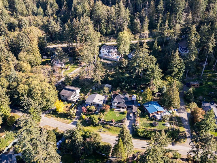 1605 Whitesails Drive, Bowen Island, BC, V0N 1G2 - 37
