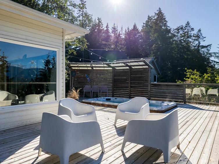1605 Whitesails Drive, Bowen Island, BC, V0N 1G2 - 23