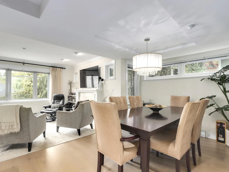 63 W 13th Avenue, Vancouver, BC, V5Y 1V5 - 3