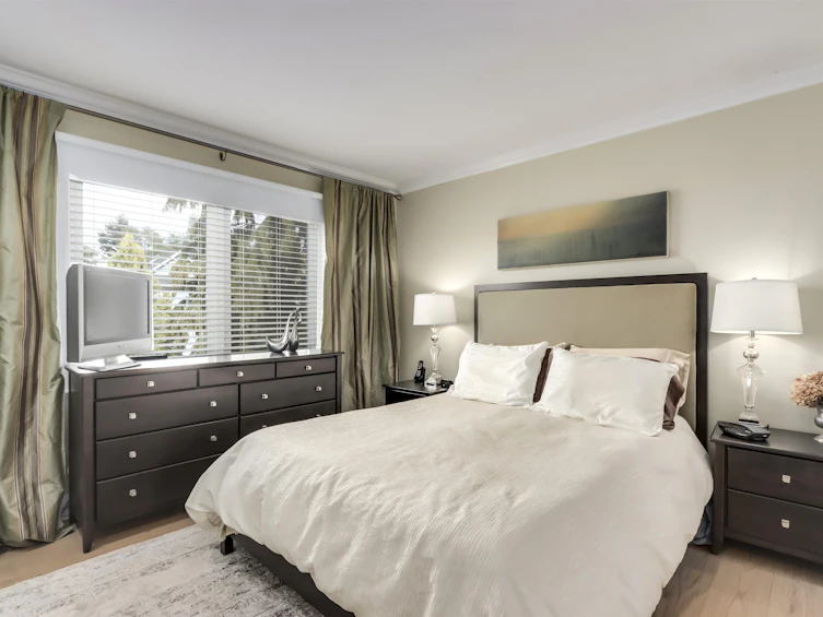 63 W 13th Avenue, Vancouver, BC, V5Y 1V5 - 16