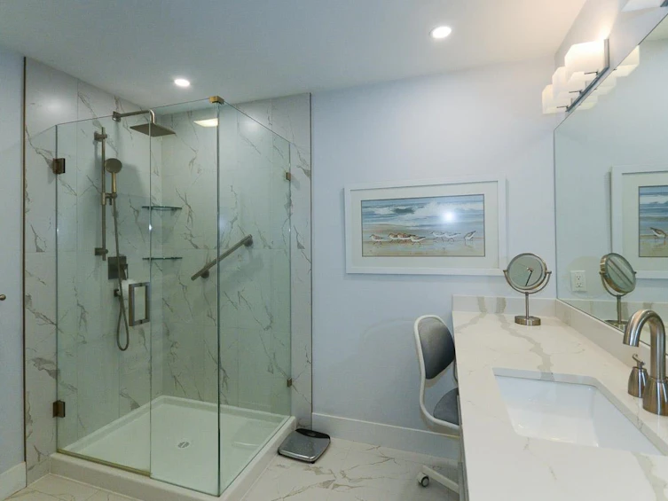 33-6100 Woodwards Road, Richmond, BC, V7E 6G8 - 34