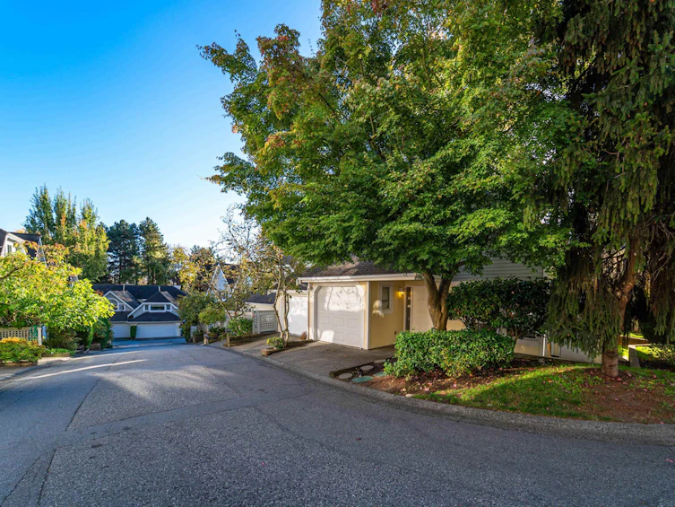 8481 Portside Court, Vancouver, BC, V5P 4V4 - 35