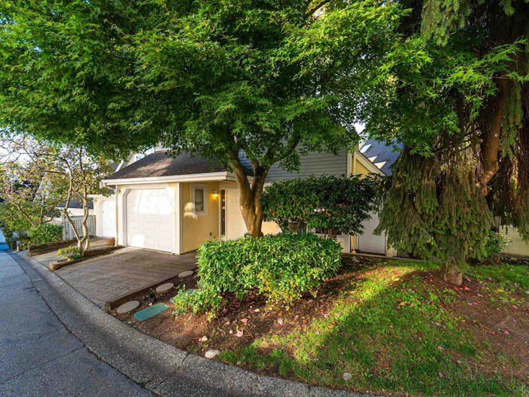 8481 Portside Court, Vancouver, BC, V5P 4V4 - 3