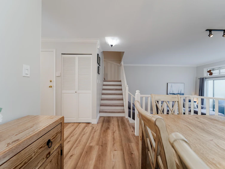 8481 Portside Court, Vancouver, BC, V5P 4V4 - 11