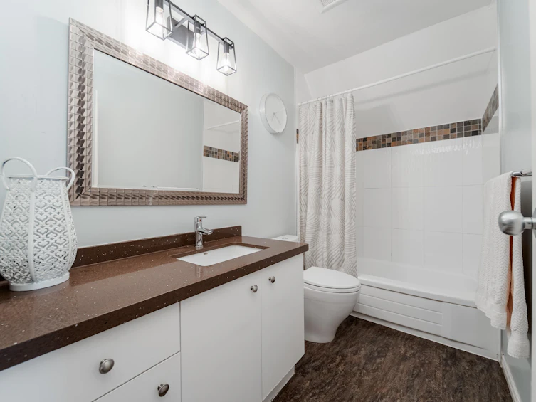 8481 Portside Court, Vancouver, BC, V5P 4V4 - 22