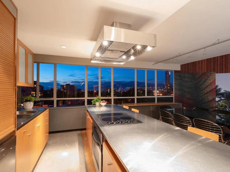 525-1445 Marpole Avenue, Vancouver, BC, V6H 1S5 - 9