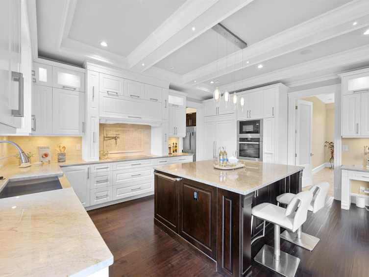 6118 Gordon Avenue, Burnaby, BC, V5E 3M1 - 11