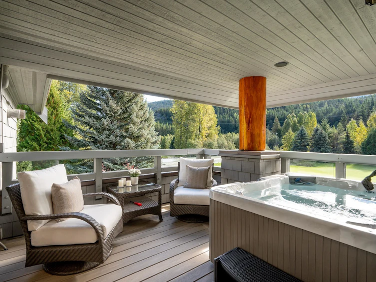 8380 Glen Abbey Lane, Whistler, BC, V8E 1J7 - 12