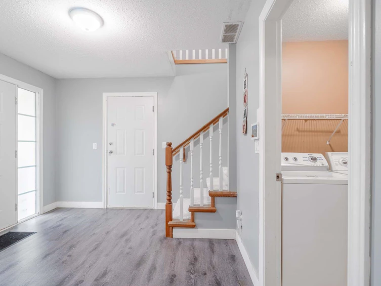 32954 Phelps Avenue, Mission, BC, V2V 7R1 - 5