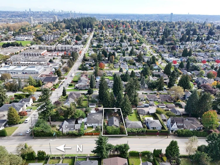 112 Tenth Avenue, New Westminster, BC, V3L 2B1 - 12
