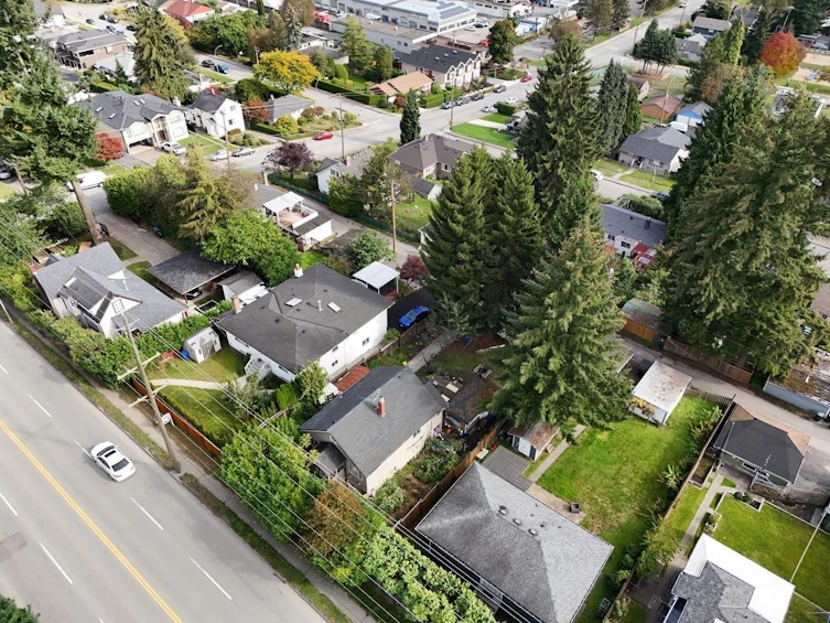 112 Tenth Avenue, New Westminster, BC, V3L 2B1 - 29