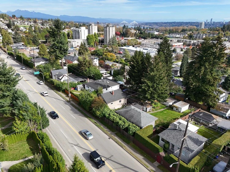 112 Tenth Avenue, New Westminster, BC, V3L 2B1 - 35