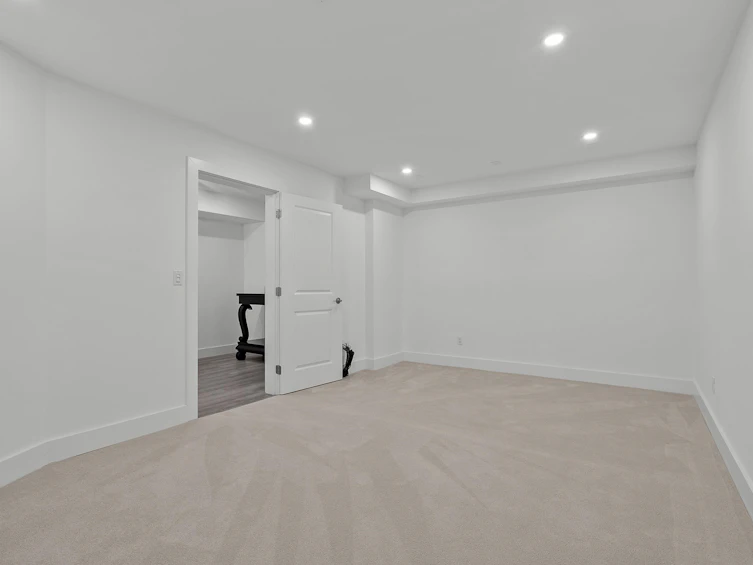 3229 143 Street, Surrey, BC, V4P 3M2 - 27