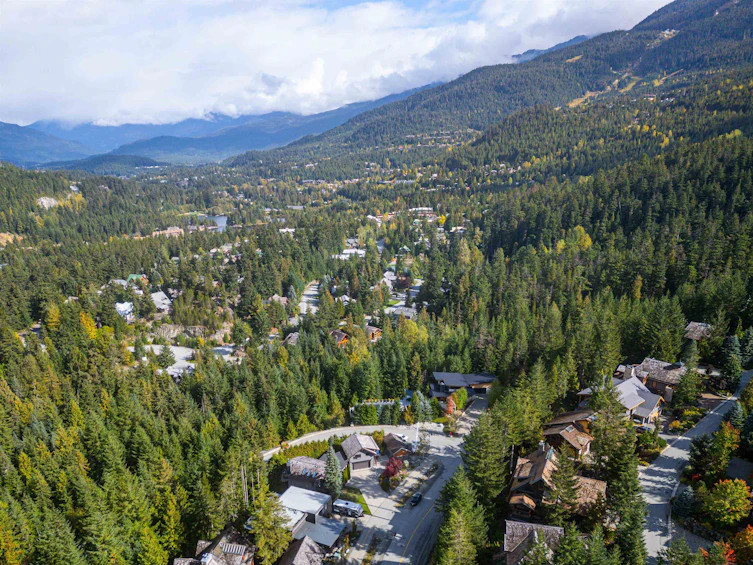 1551 Spring Creek Drive, Whistler, BC, V8E 0A2 - 38