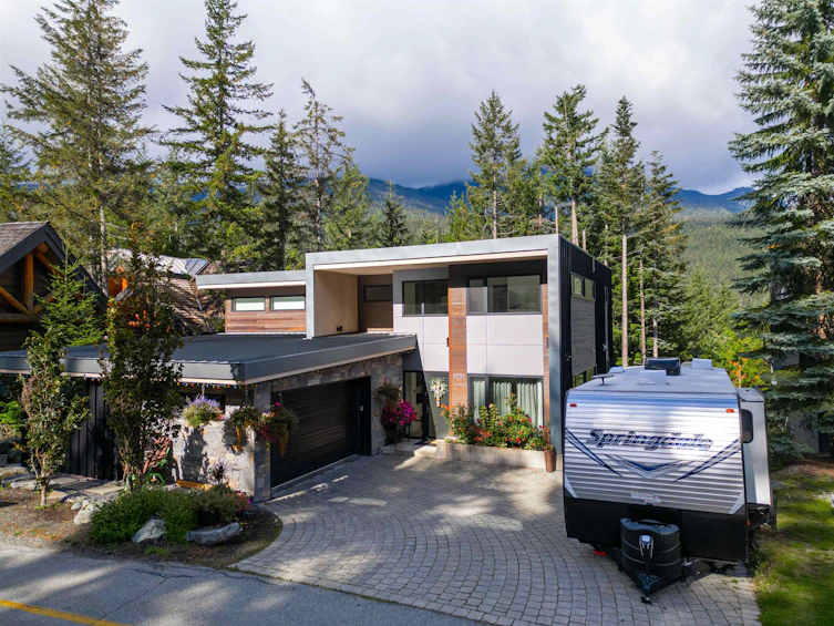 1551 Spring Creek Drive, Whistler, BC, V8E 0A2 - 37