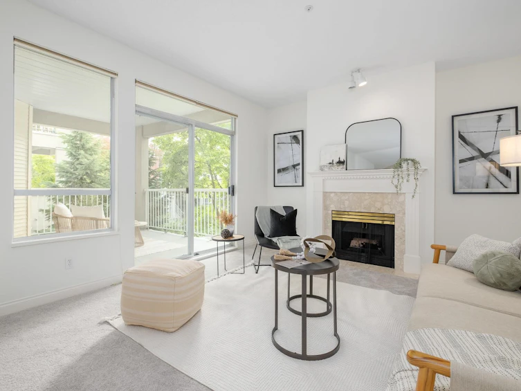 213-360 E 36th Avenue, Vancouver, BC, V5W 4B9 - 4