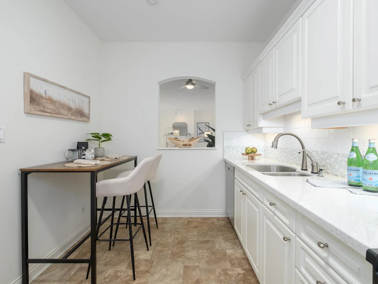 213-360 E 36th Avenue, Vancouver, BC, V5W 4B9 - 13