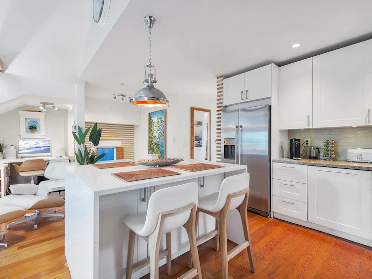 153 W 19th Avenue, Vancouver, BC, V5Y 2B5 - 8