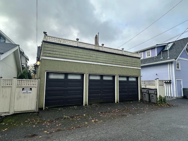 153 W 19th Avenue, Vancouver, BC, V5Y 2B5 - 32