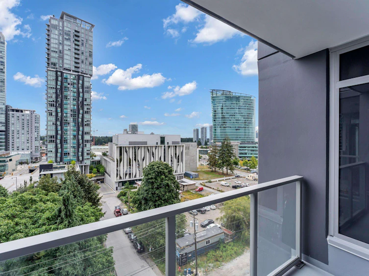 809-13350 Central Avenue, Surrey, BC, V3T 0S1 - 19