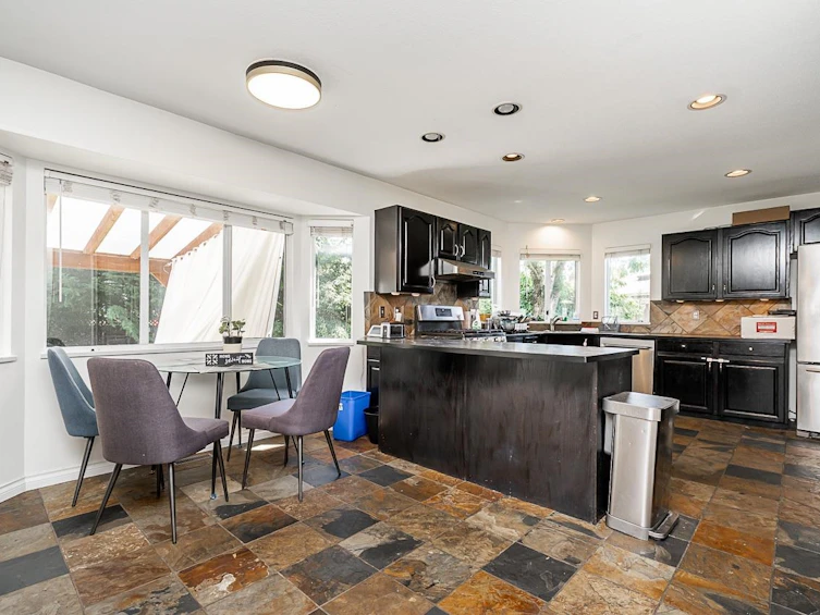 6481 Claytonwood Grove, Surrey, BC, V3S 8G3 - 11