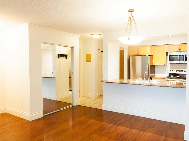 404-4353 Halifax Street, Burnaby, BC, V5C 5Z4 - 7