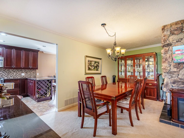 608 Madore Avenue, Coquitlam, BC, V3K 3A9 - 5
