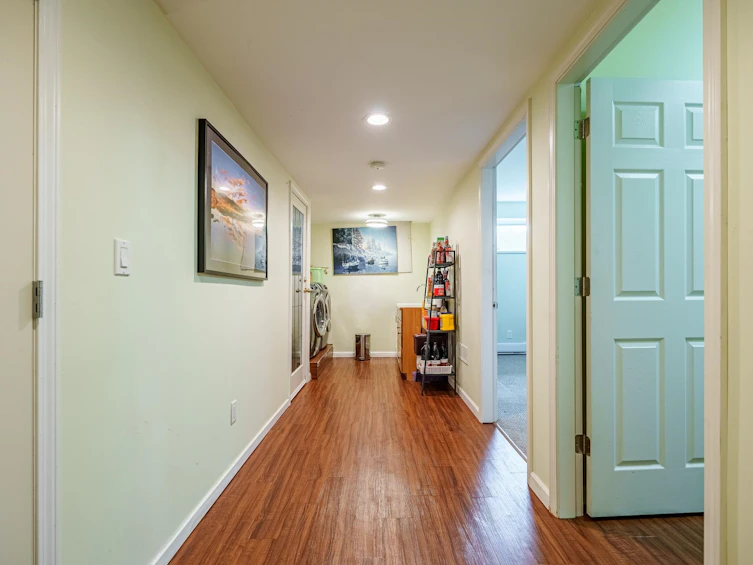 608 Madore Avenue, Coquitlam, BC, V3K 3A9 - 29