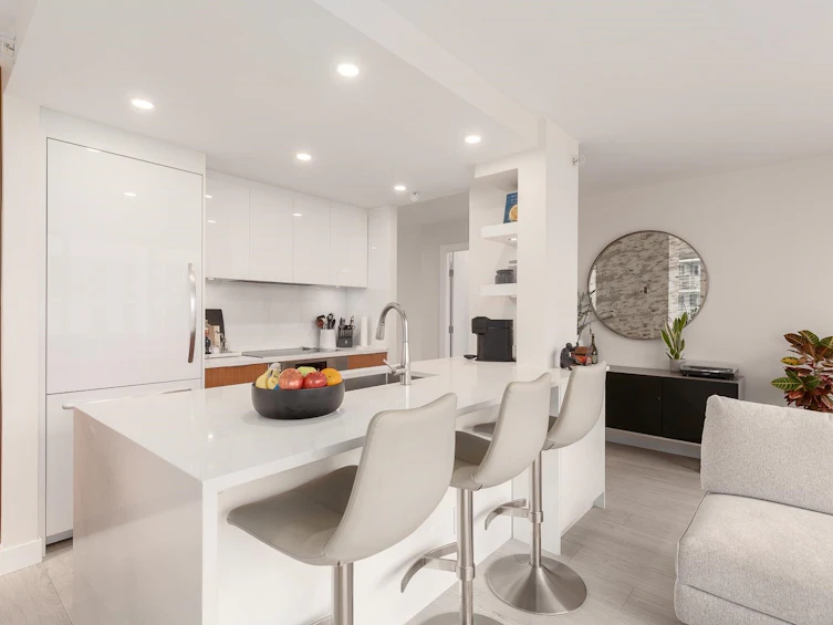 1501-193 Aquarius Mews, Vancouver, BC, V6Z 2Z2 - 7