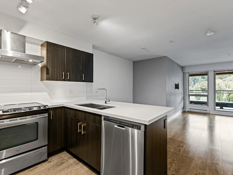 409-500 Royal Avenue, New Westminster, BC, V3L 0G5 - 6