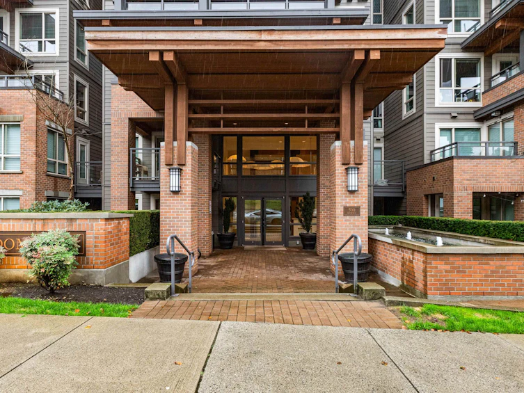 409-500 Royal Avenue, New Westminster, BC, V3L 0G5 - 18